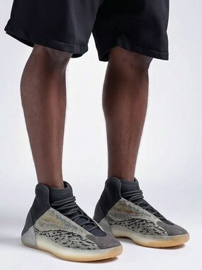 Adidas Yeezy Quantum Sea Teal GY7926 Basketball Shoes Size 11 Pre Owned